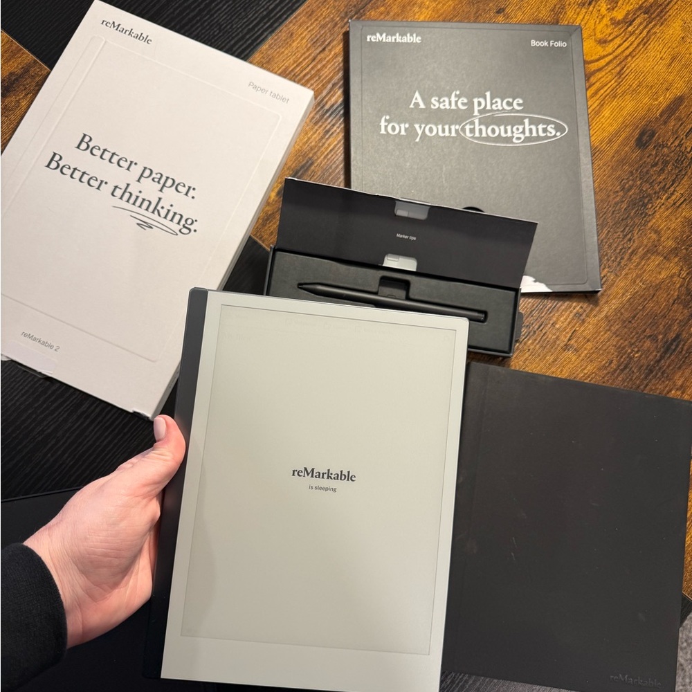 Remarkable 2 Tablet Bundle - Picture 7 of 7